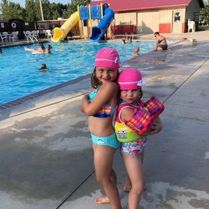 Meet your Posher, Stacy